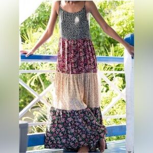 Natural Life Kaia tiered floral maxi